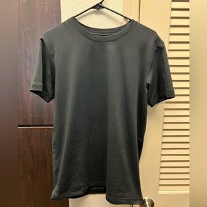 Alo conquer reform crewneck short sleeve Black Small